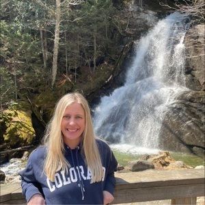 Meet your Posher, Allison